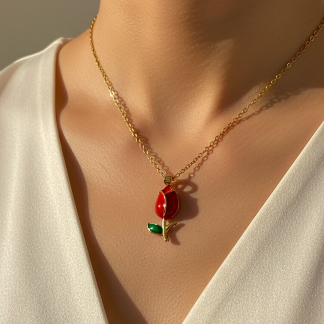 Red Rose Pendant Necklace