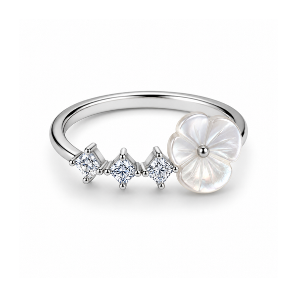 Memento White Blossom Ring