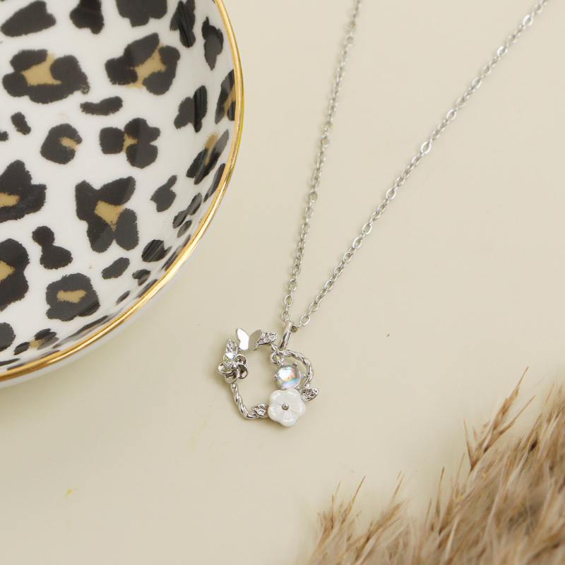 Garden Heart Pendant Necklace