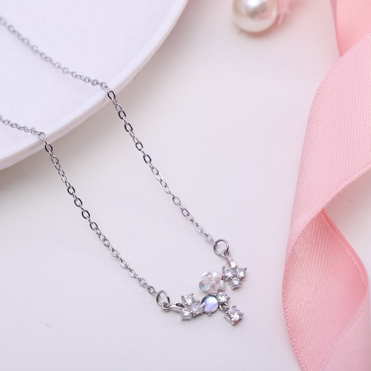 Valencia Necklace