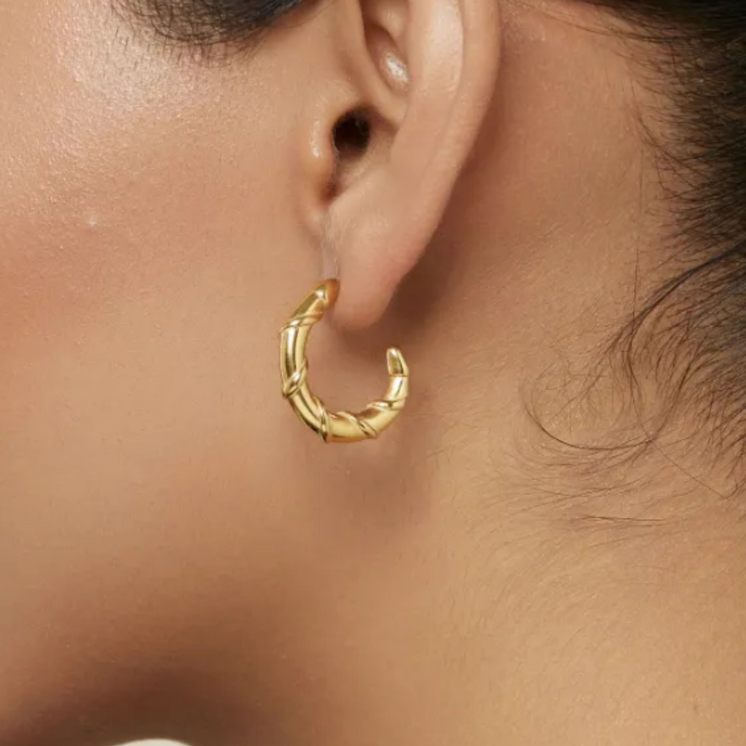 Twirl Around Earrings