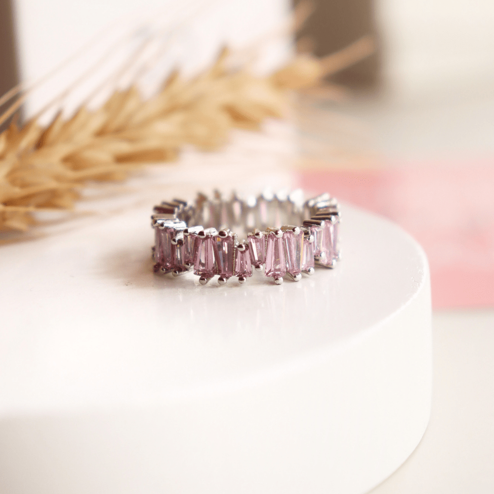 Mauve Hint ring