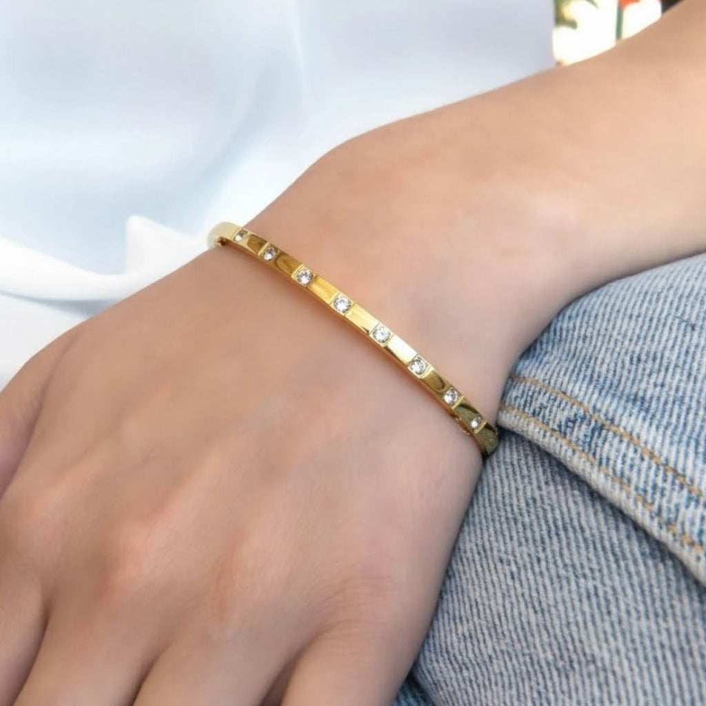 Pure Shine Goldbeam Diamond Kada