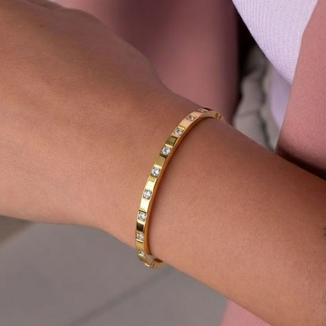 Pure Shine Goldbeam Diamond Kada