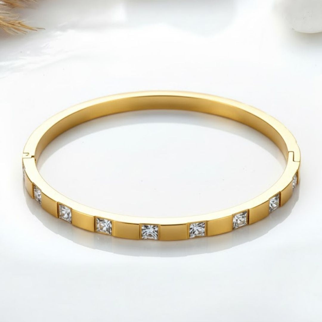 Pure Shine Goldbeam Diamond Kada
