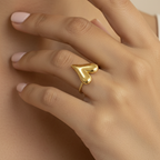 Love Sculpt ring - 18k Gold (Demi Fine)