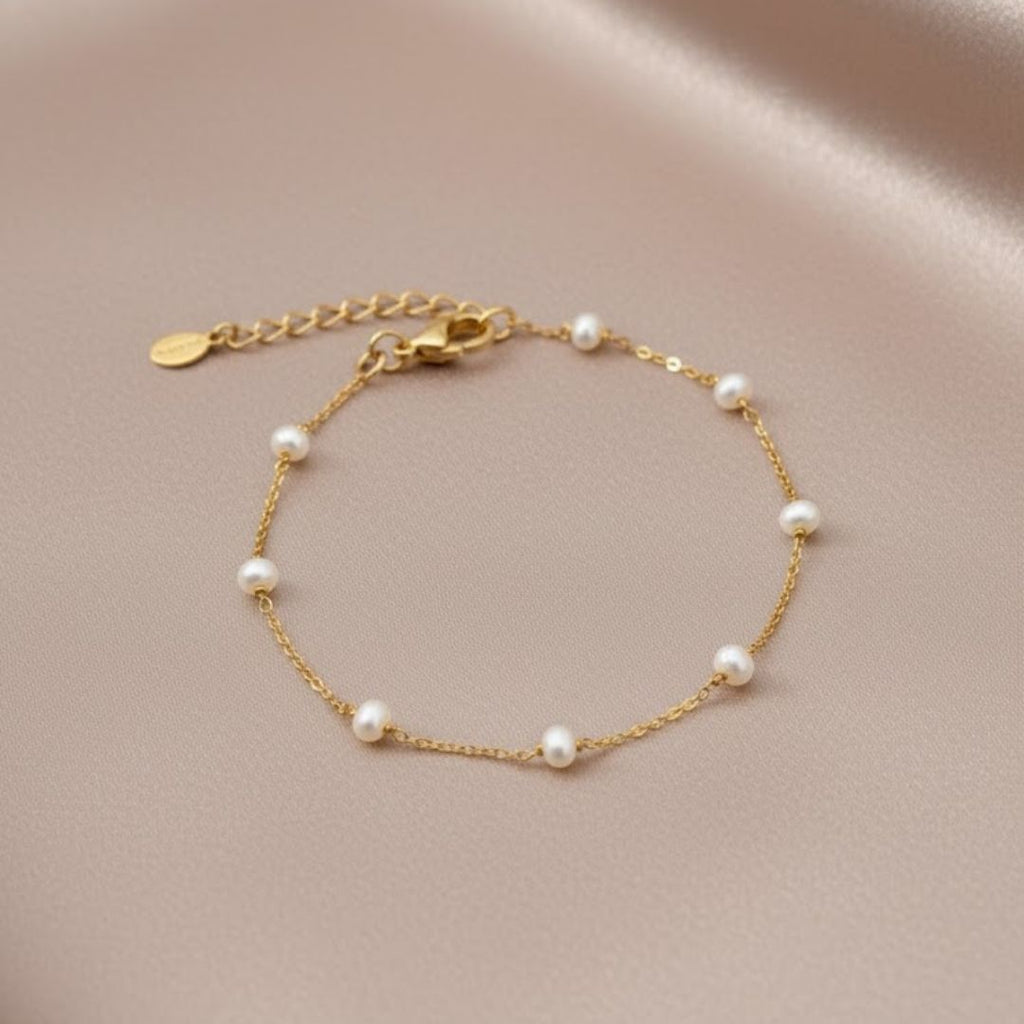 Pearl Drop Minimalist Bracelet
