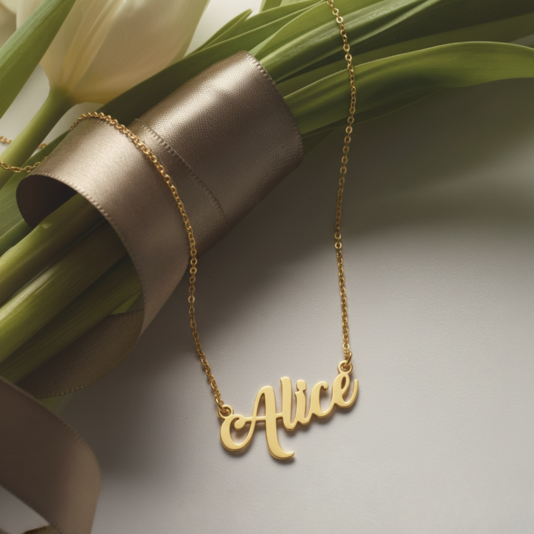 Chic Custom Name Necklace
