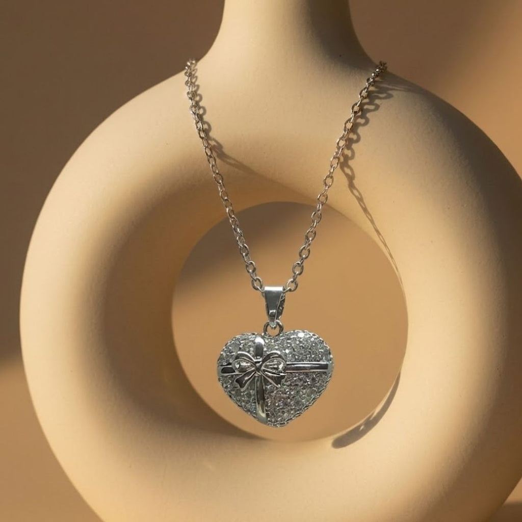 Heart With Ribbon Bow Zircon Diamond Necklace
