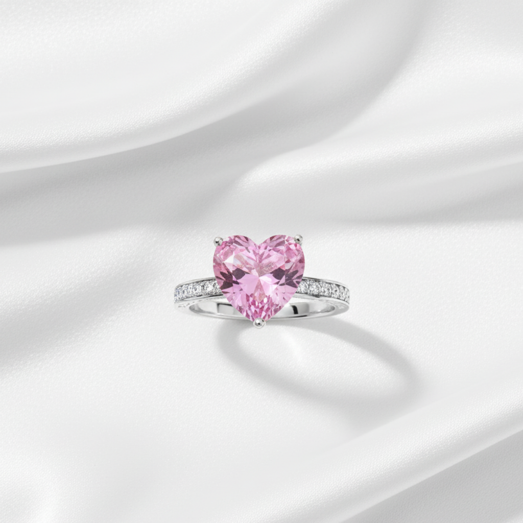 Romantic Pink Heart Zircon Ring