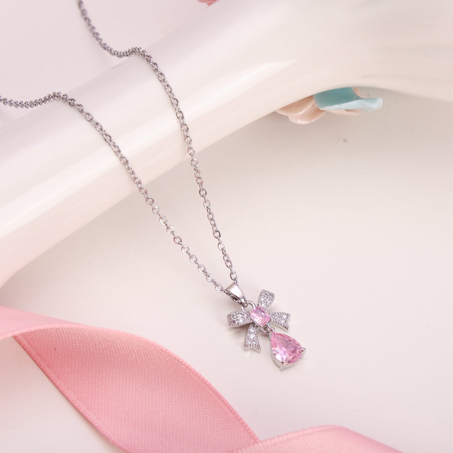 Movira Necklace
