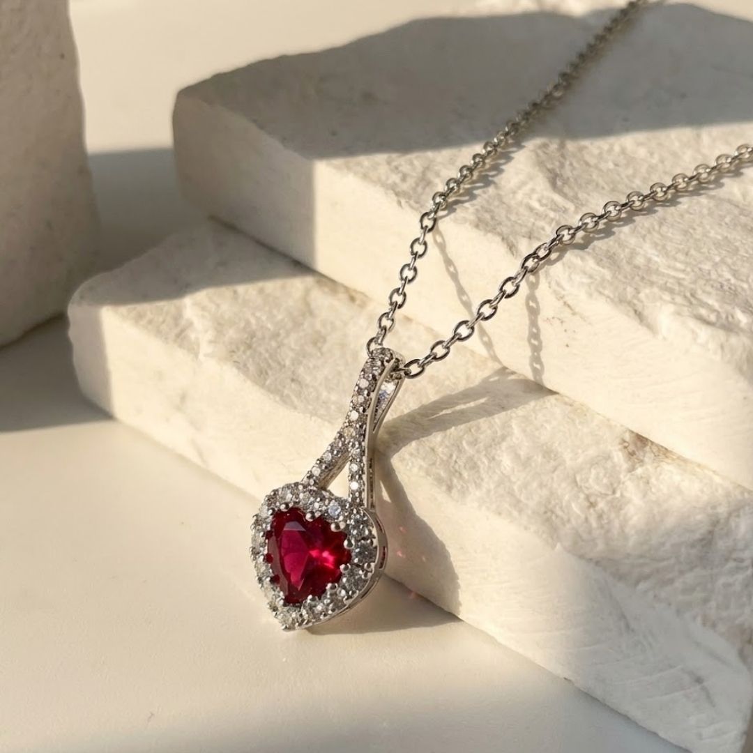 Dainty Red Heart Zircon Diamond Necklace