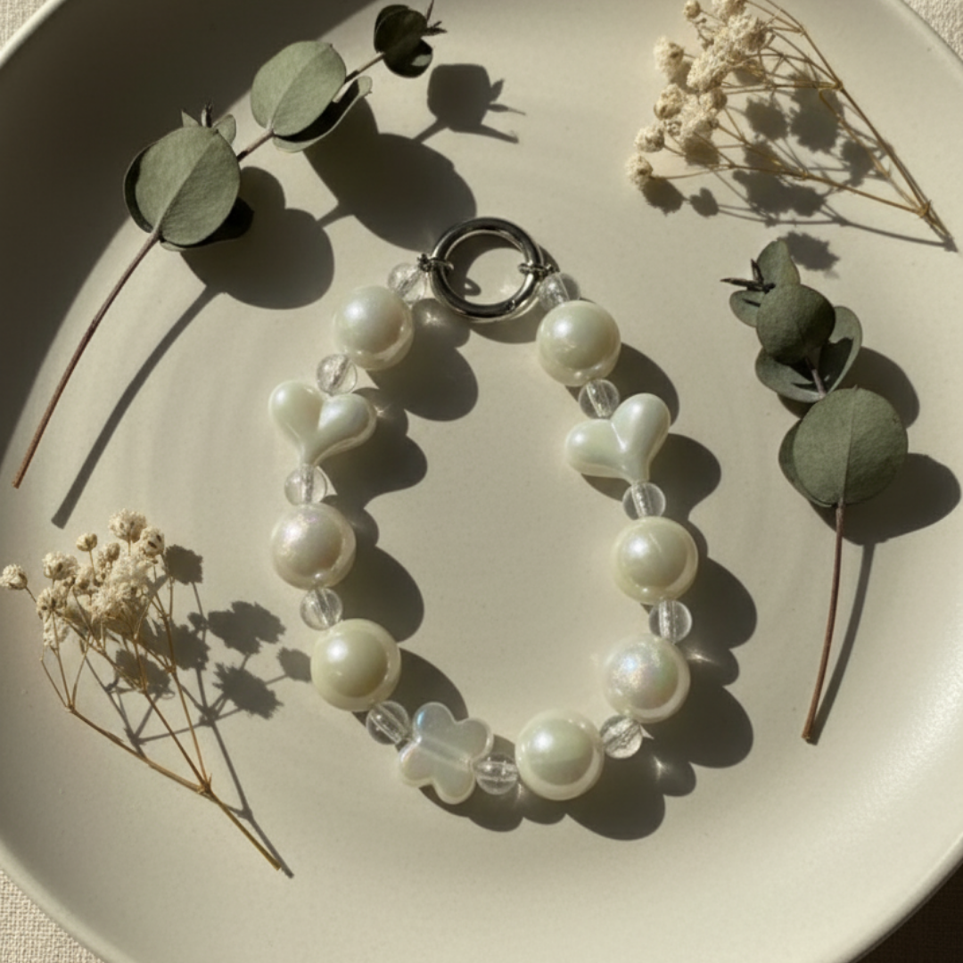 pearly white mobile charm