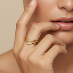 V Crystal Ring - 18k Gold (Demi Fine)