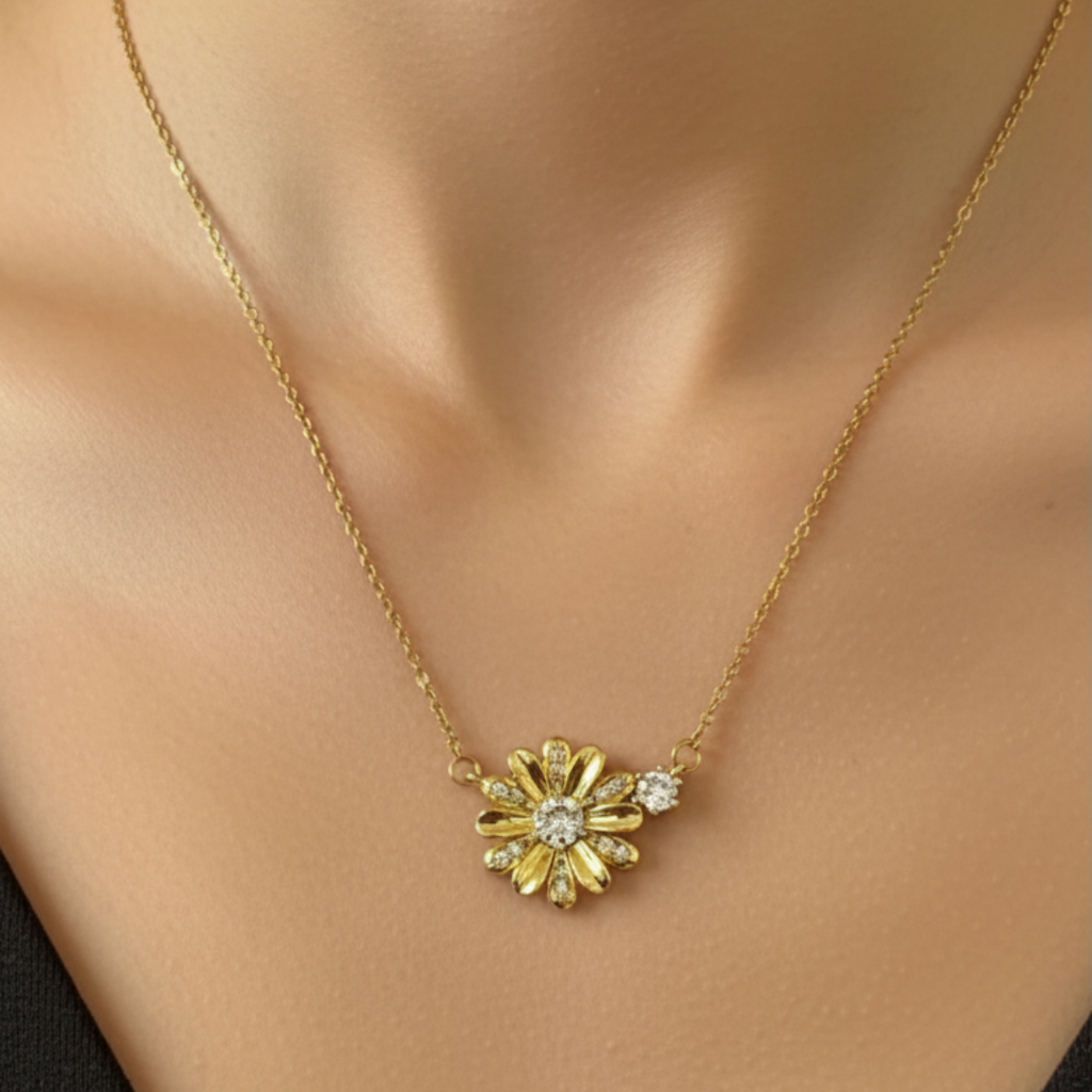 Eternal Daisy Flower Necklace
