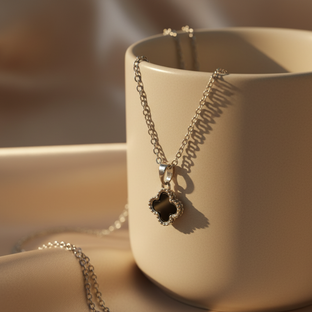 Four Leaf Clover Pendant Necklace