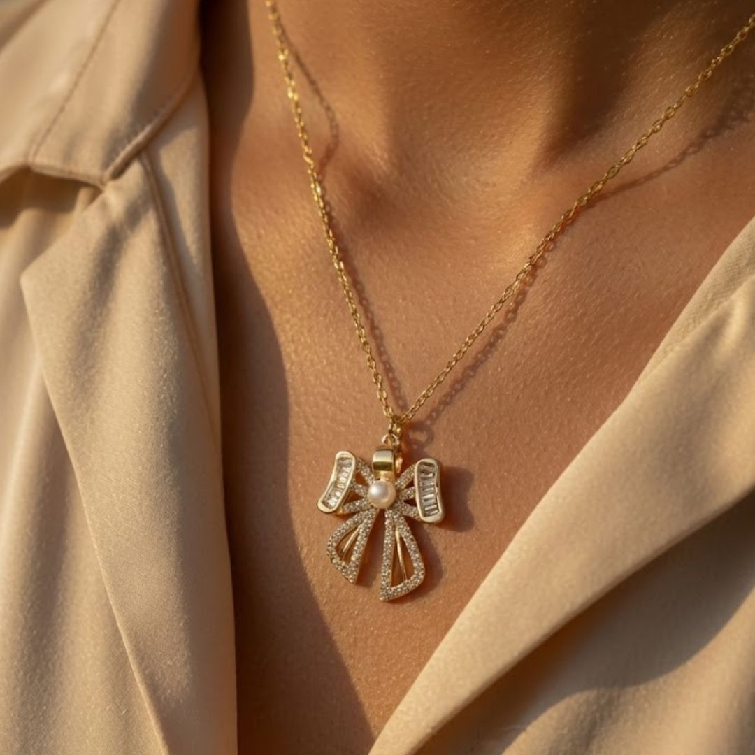 Vintage Carole Bow Pin Necklace