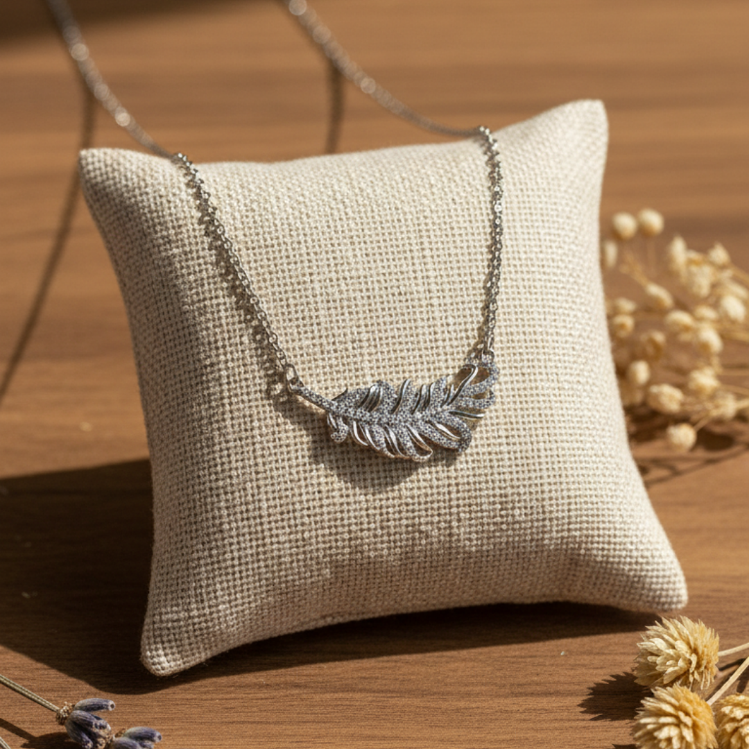 Feather Zircon Diamond Necklace
