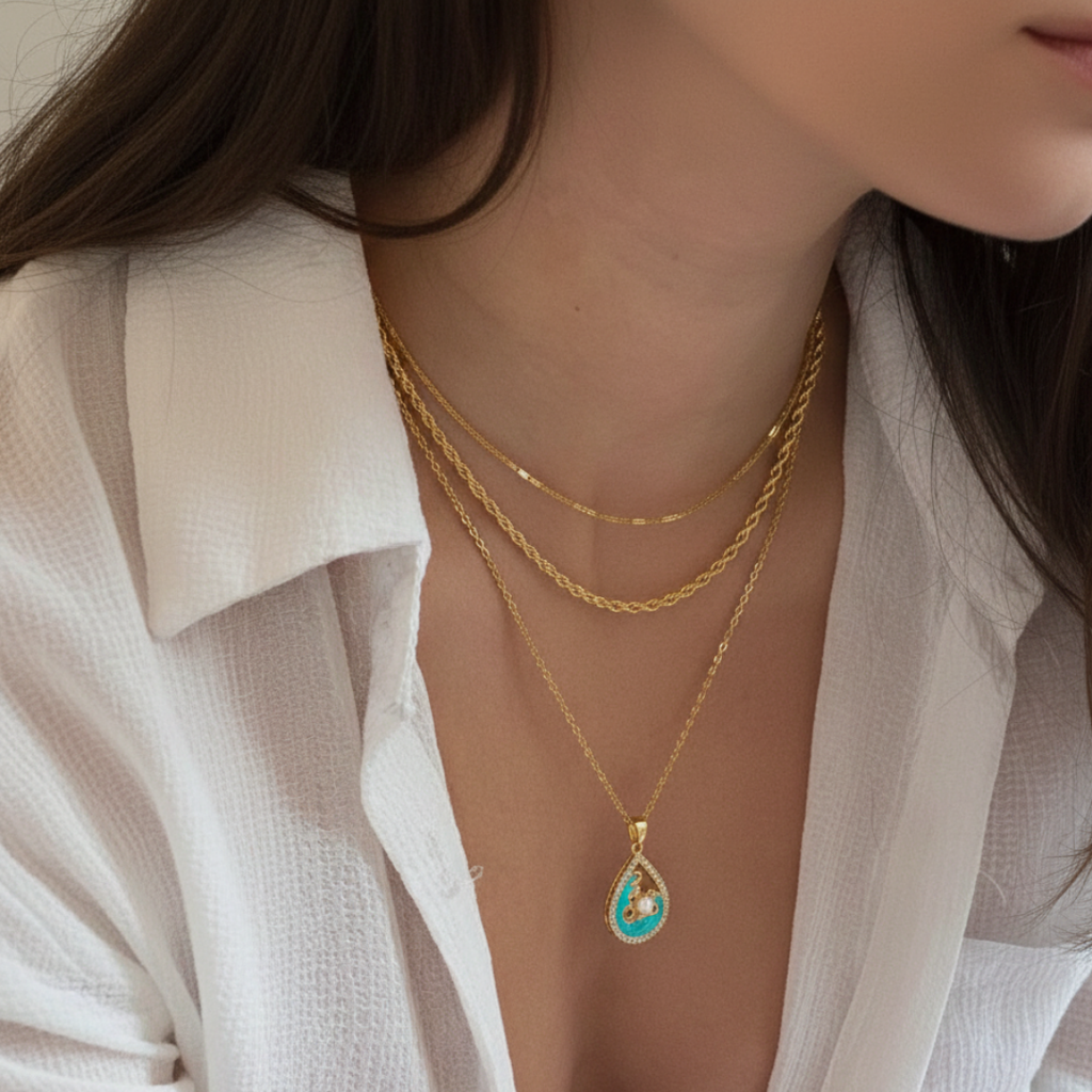 Aqua Lumiere Layered Chain