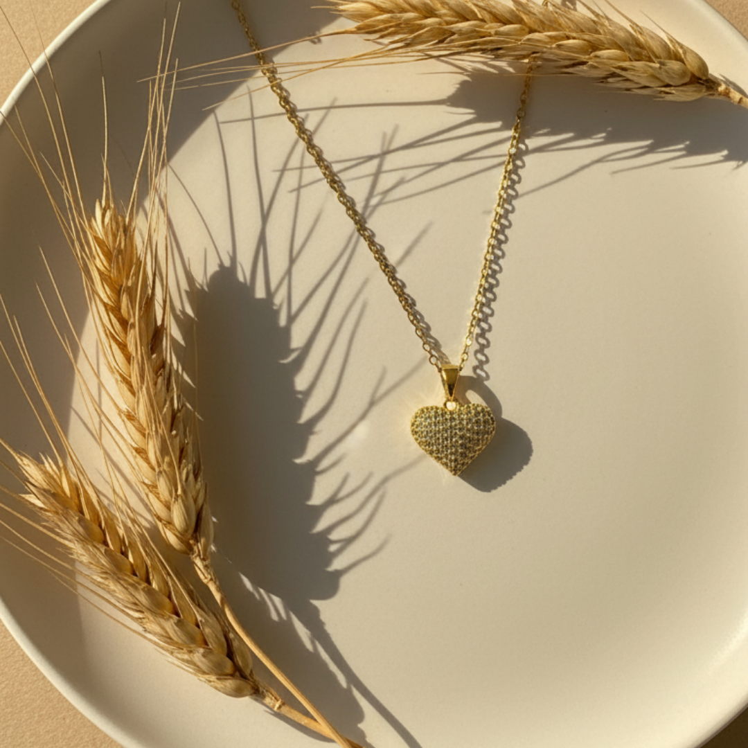 Popping Heart Zircon Diamond Necklace