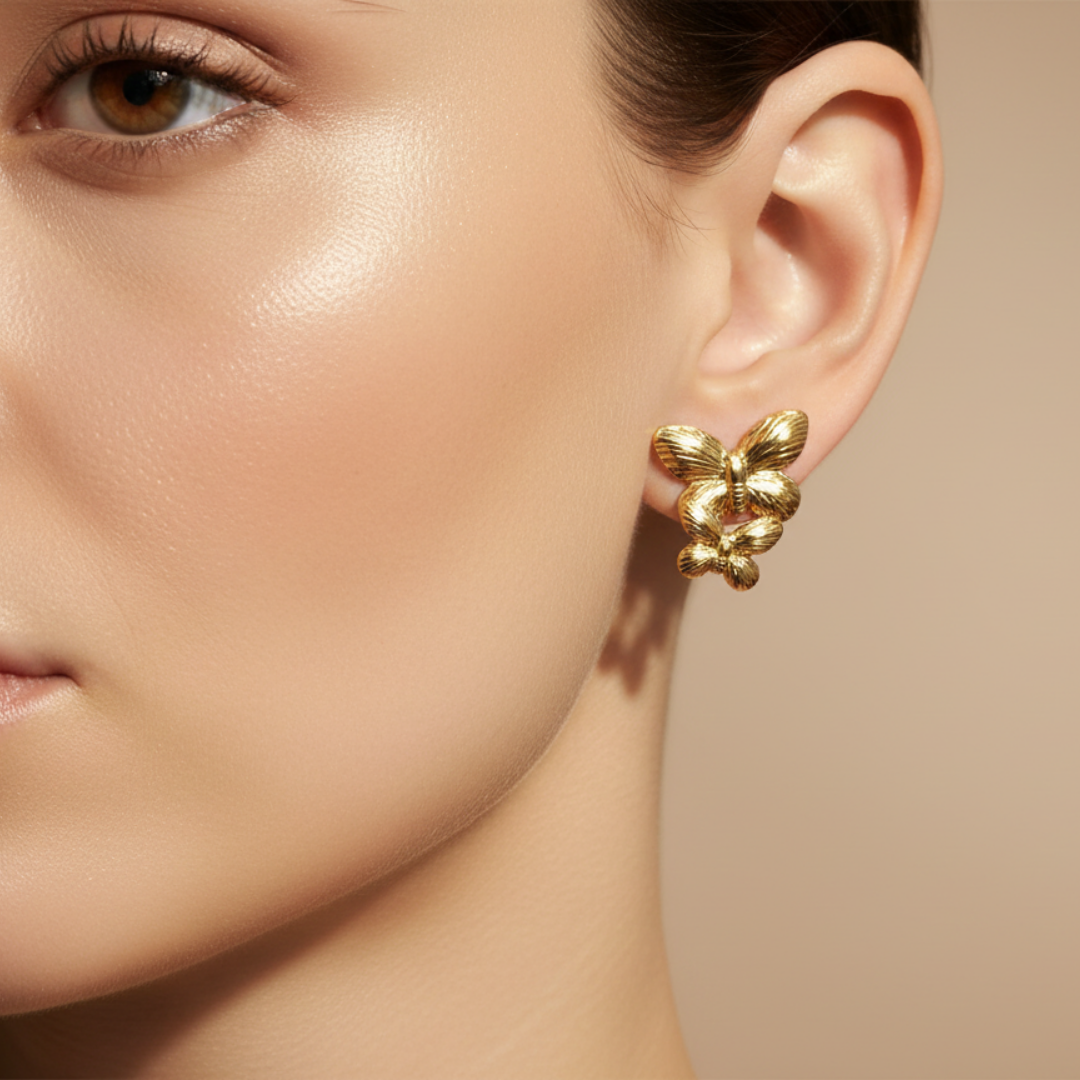 Gimmicky Freak Earrings