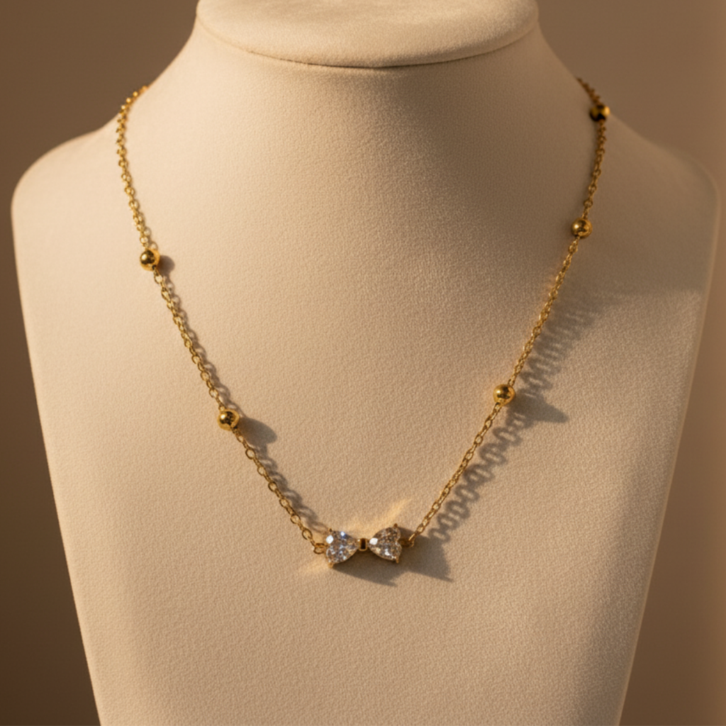 Minimalistic Zircon Bow Necklace