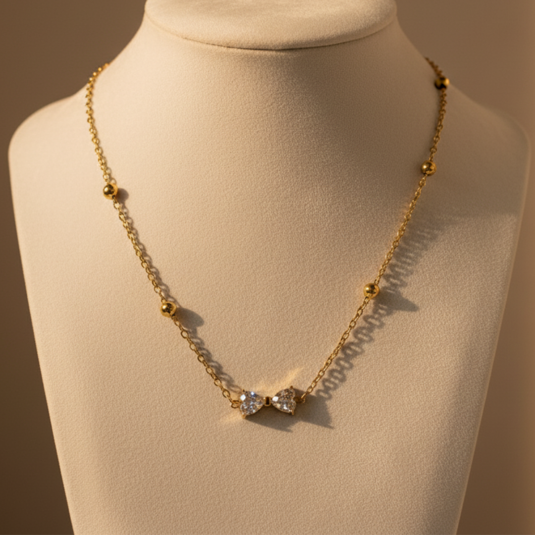 Minimalistic Zircon Bow Necklace