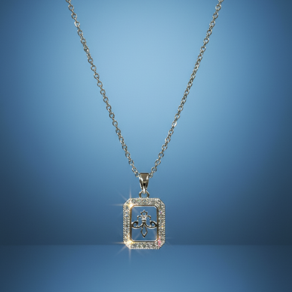 Fleur-De-Lis Pendant Necklace