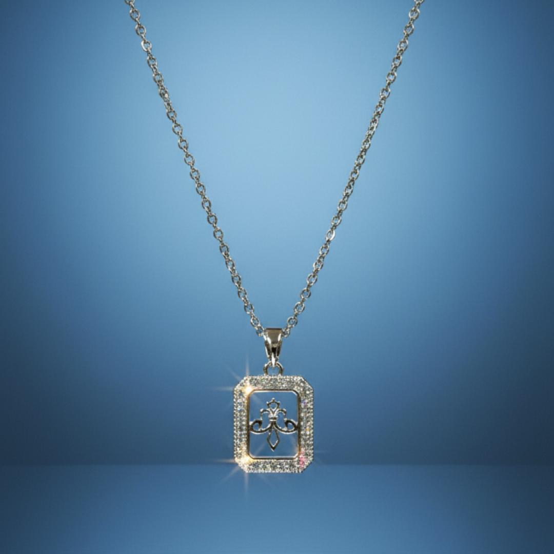 Fleur-De-Lis Pendant Necklace