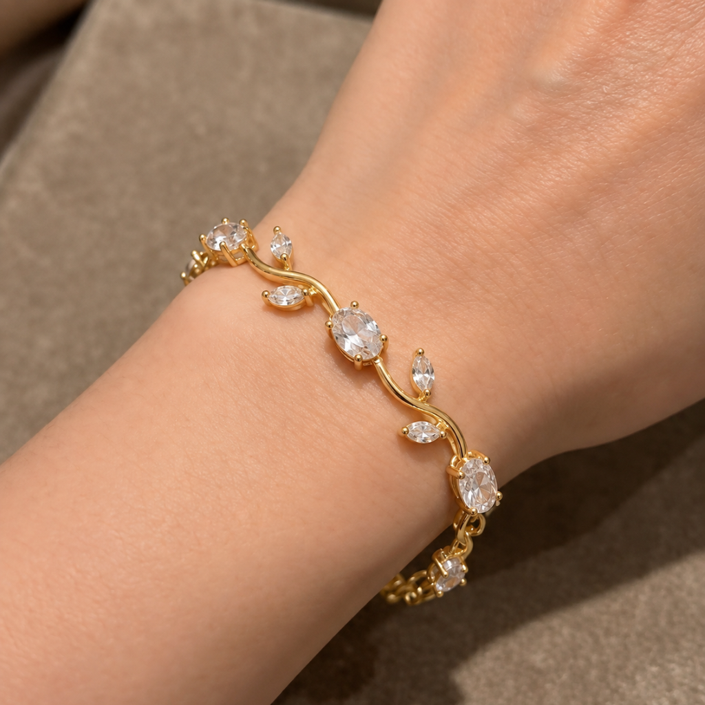 Petal Glow Bracelet - 18k Gold ( Demi Fine )