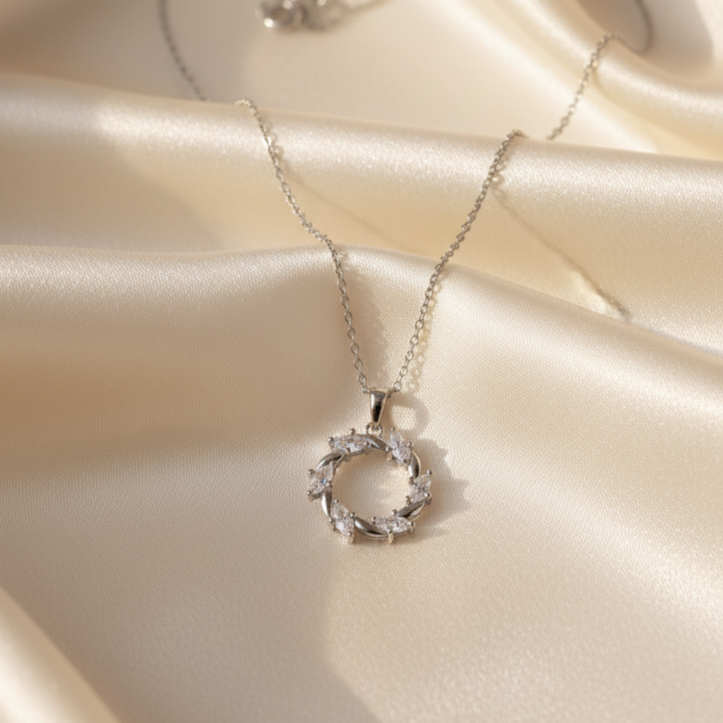Infinite Swirl Zircon Diamond Necklace