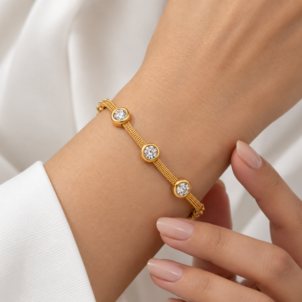 Glow Dot Bracelet - 18k Gold ( Demi Fine )