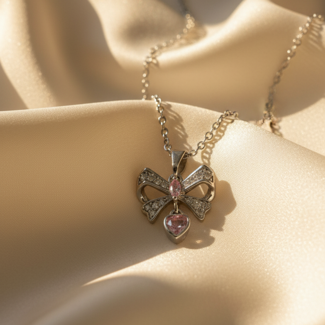Bow-Shaped Zircon Diamond Necklace