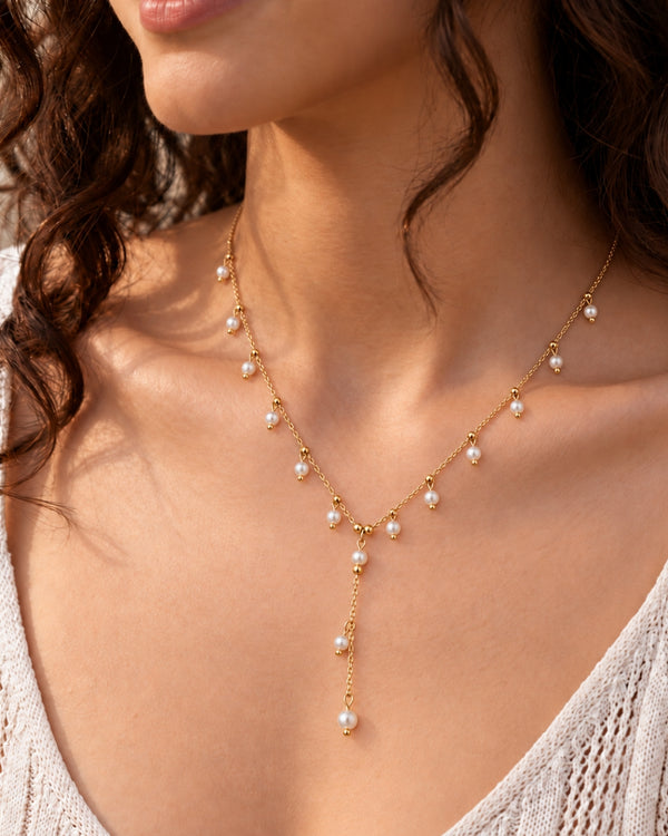 Trendy Dangling Pearl Necklace