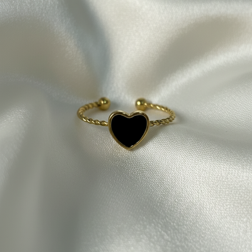 Heart of Shadows Ring
