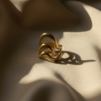 lucid Curve Ring - 18k Gold (Demi Fine)