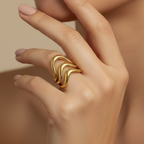 lucid Curve Ring - 18k Gold (Demi Fine)