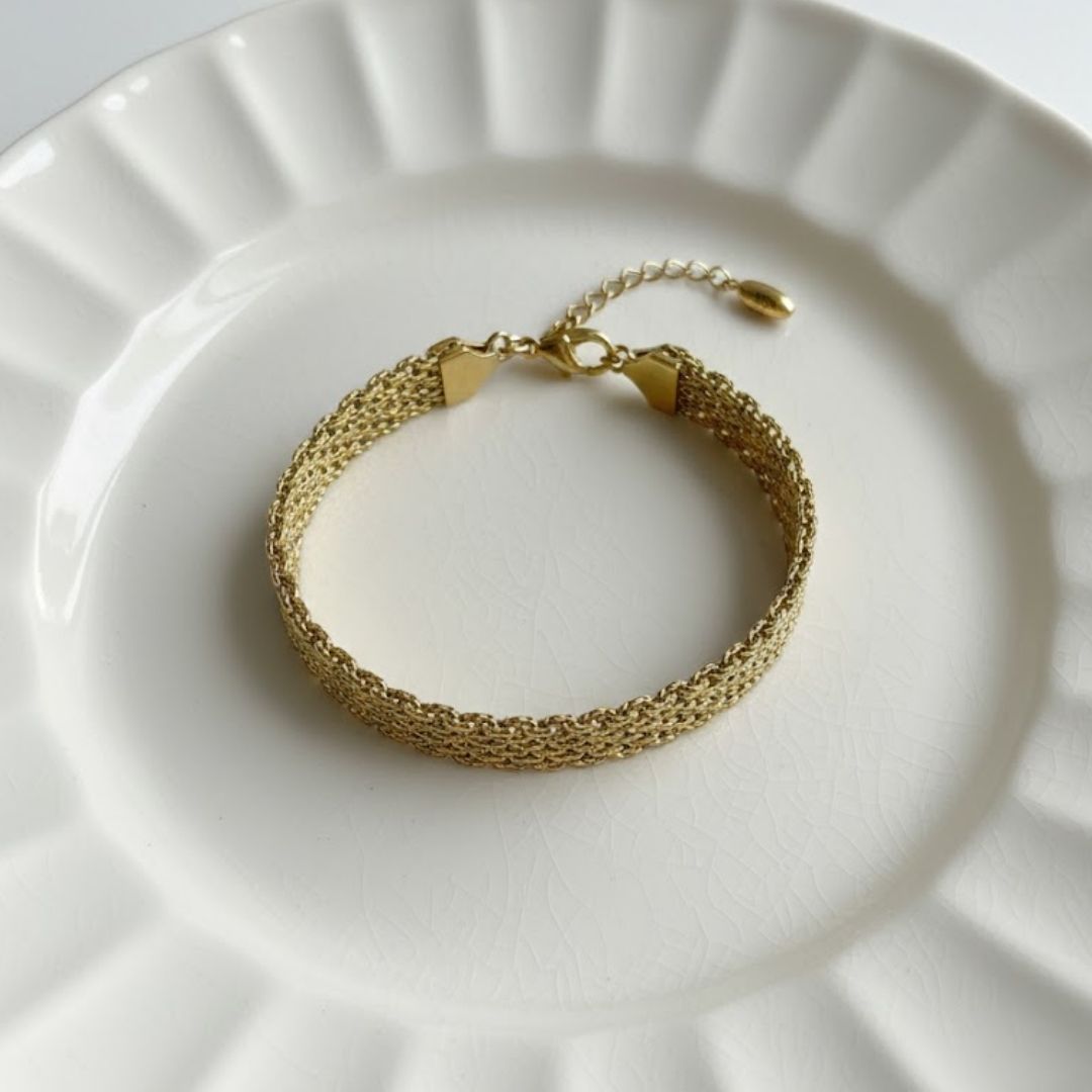 Bold Golden Bracelet