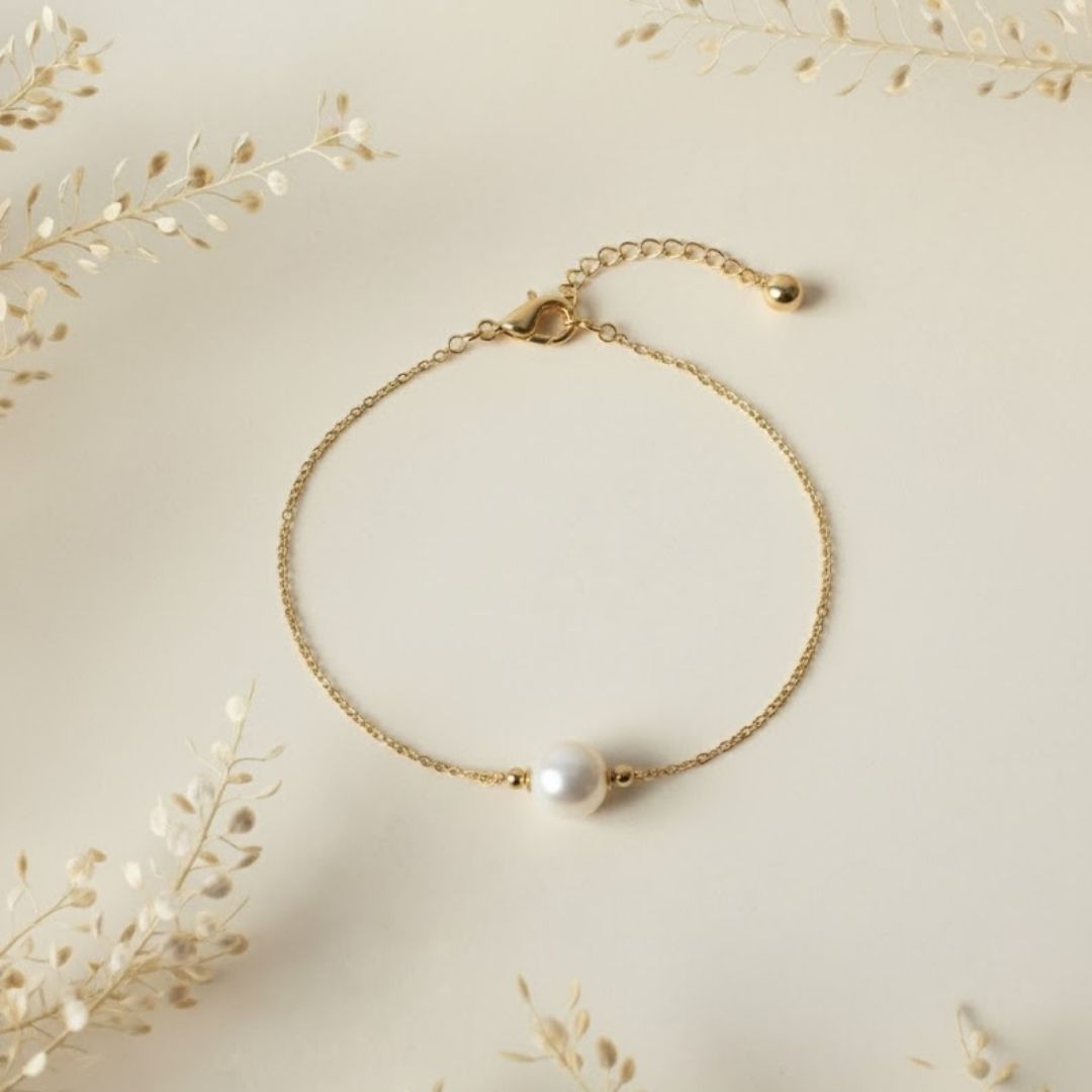 Golden Glow Pearl Bracelet