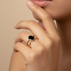 Modern Black ring - 18 Carat Gold (Demi Fine)