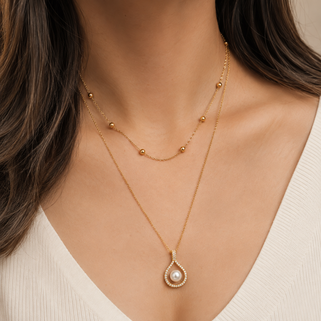 Golden Pearl Teardrop Necklace
