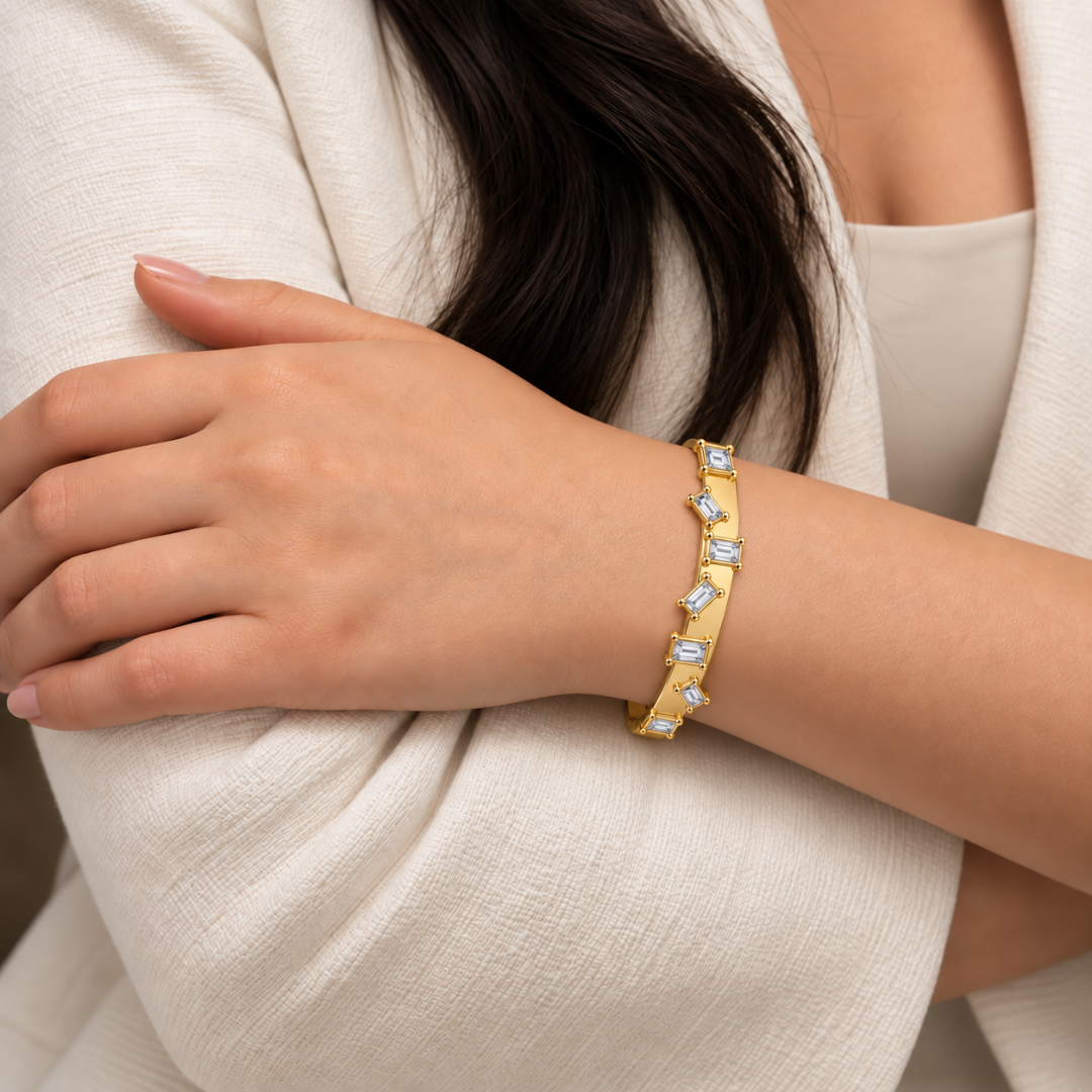 Floating Gem Kada - 18k Gold ( Demi Fine )