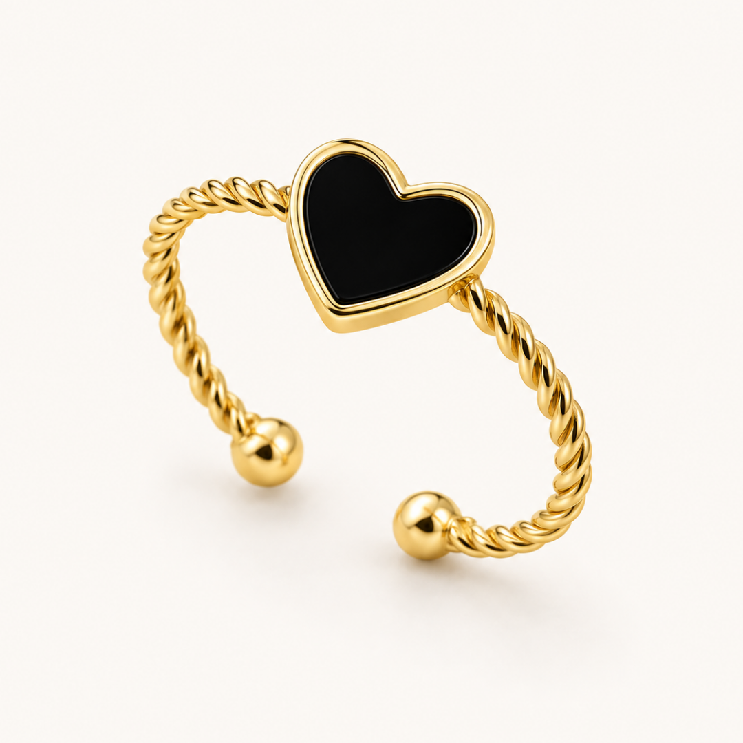 Black Heart Ring - 18k Gold (Demi Fine)