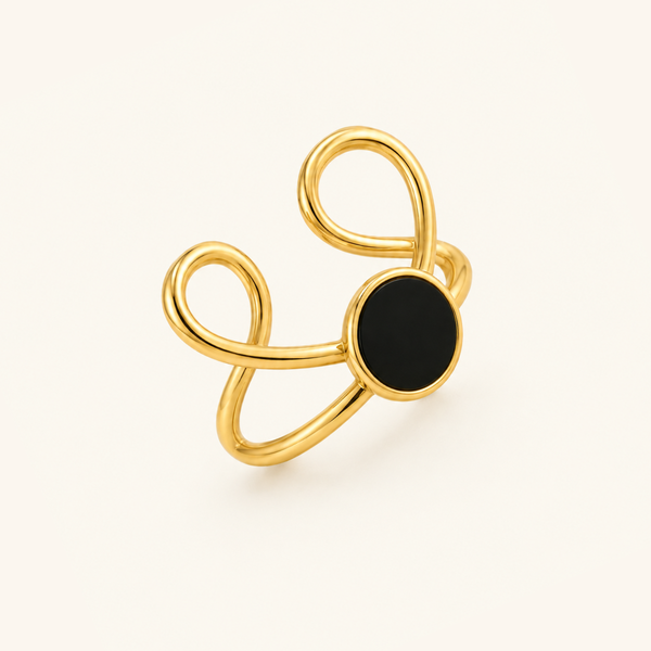 Modern Black ring - 18 Carat Gold (Demi Fine)
