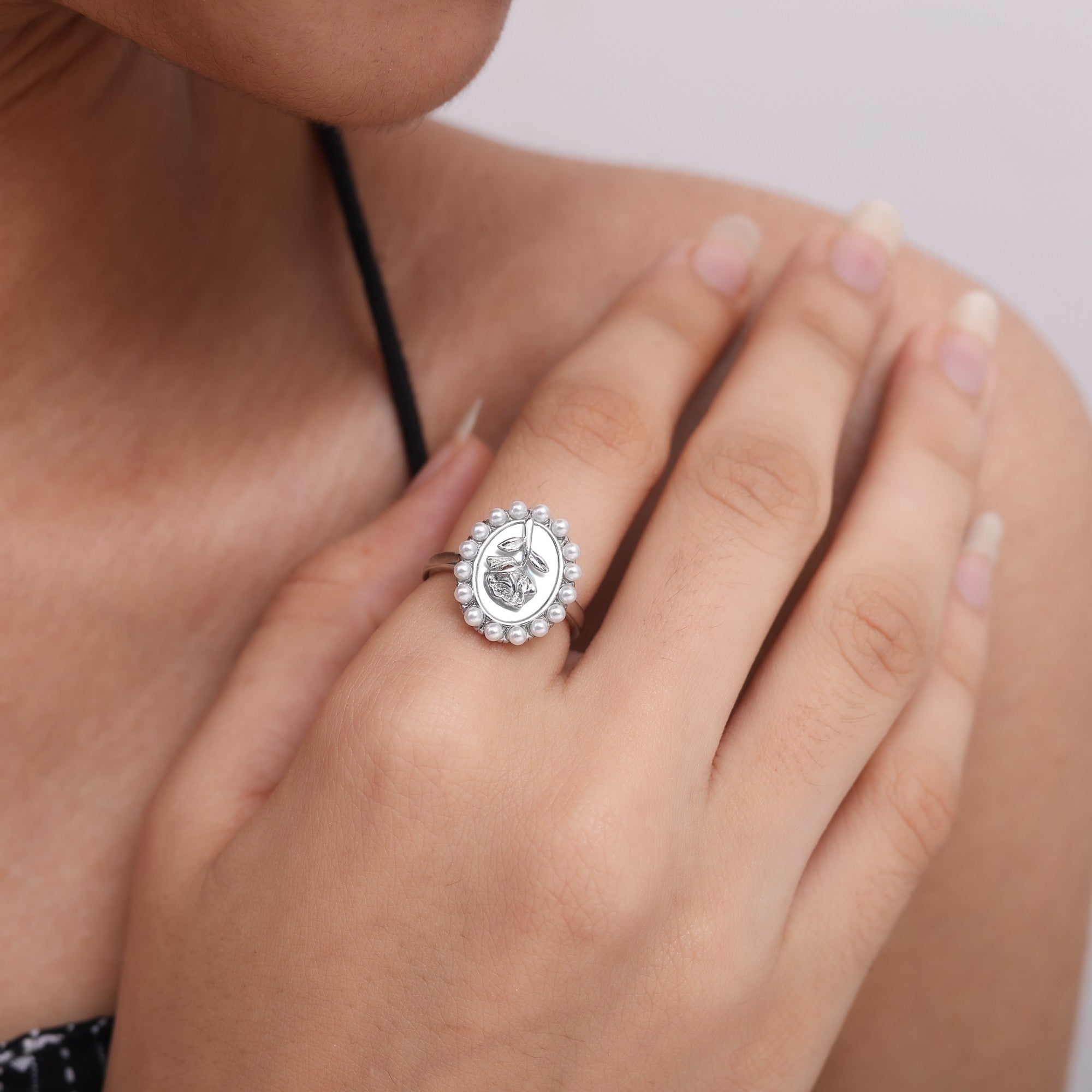 Vintage Rose Pearl Ring