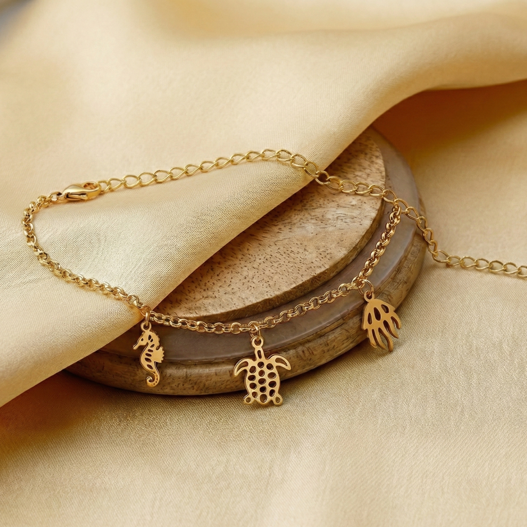 Turtle Seahorse Shine Anklet