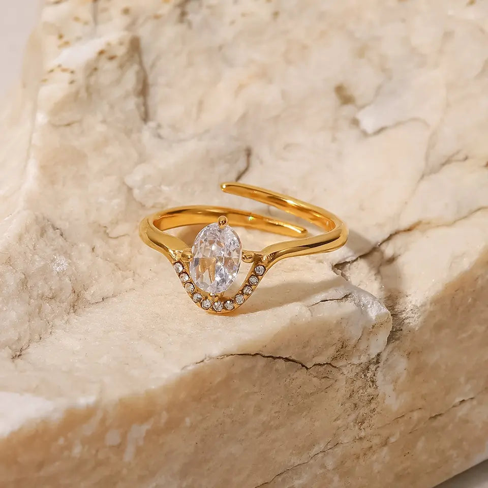 Tusk Chimes Leaf Ring