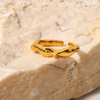 Textured Statement Ring 18K Gold(Demi Fine)