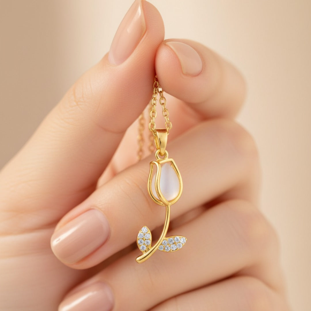 18k Gold Plated Rose Pendant Necklace