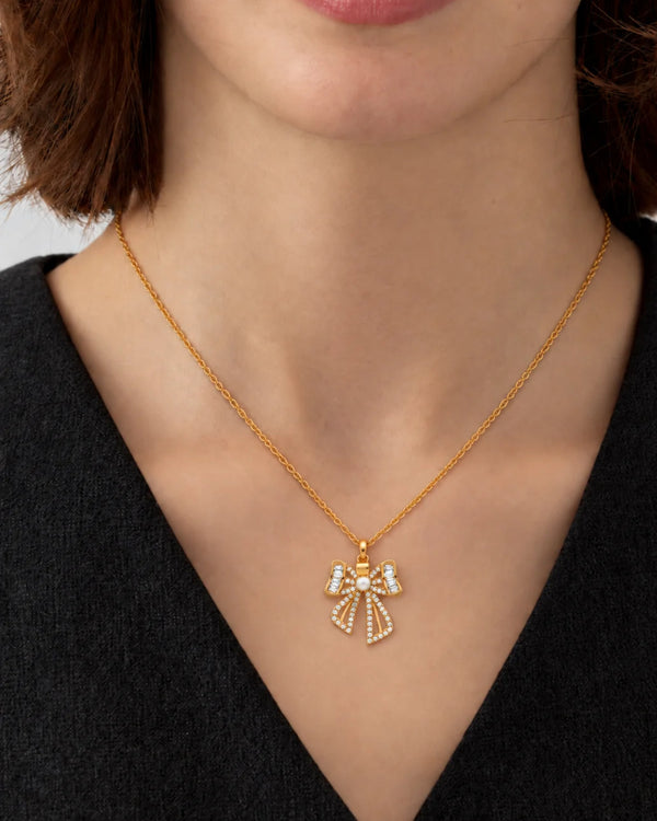 Vintage Carole Bow Pin Necklace